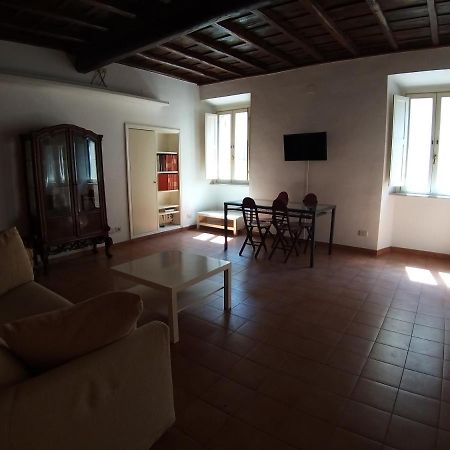Easy Holidays - Laterano Appartement Rome Buitenkant foto